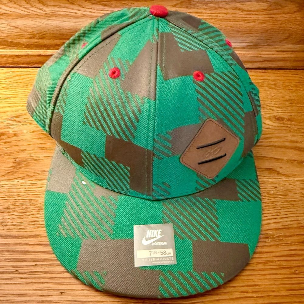 Nike skateboard SB 6.0 Fitted Cap 7 1/4” Rare Hat! Y2K!